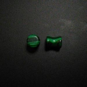 Green striped plugs (0g double flare)